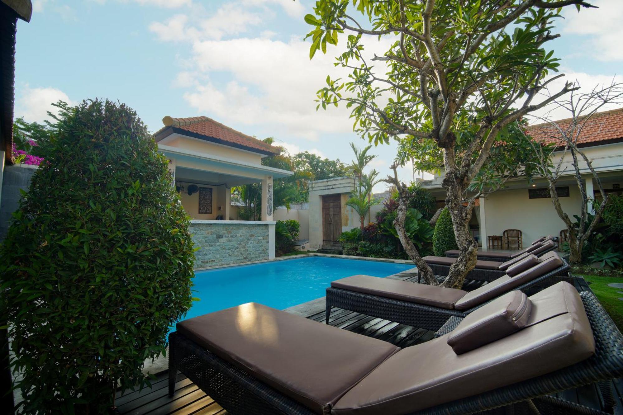 Canggu Bagus Guest House Exterior photo